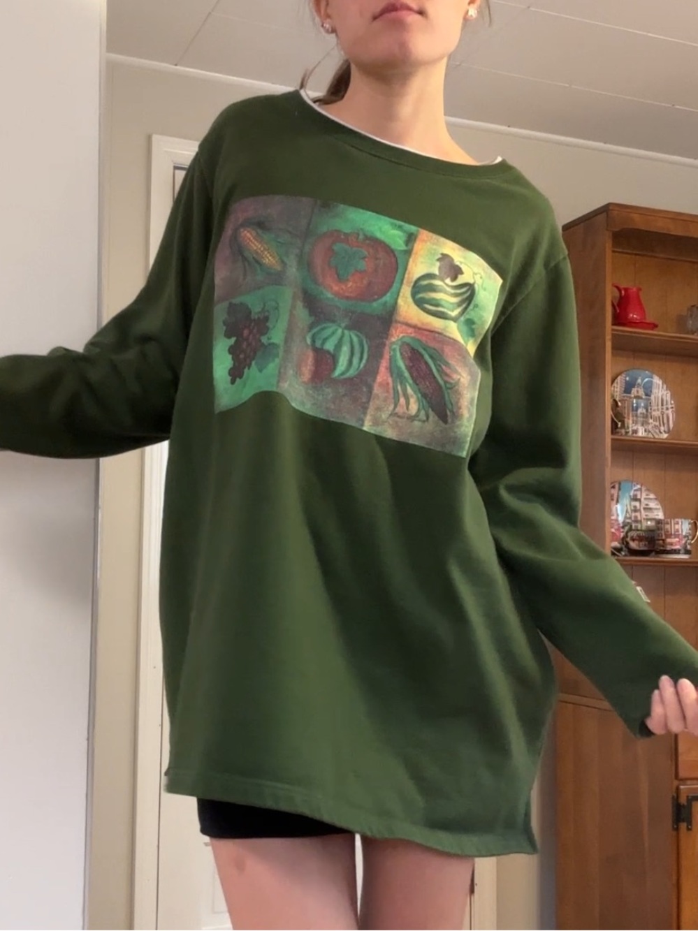 Vintage Dark Green Graphic Pullover Sweatshirt